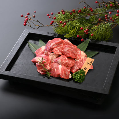 【おうちでプロの味】美崎牛 煮込み用スネ肉｜ホロホロとろける食感の本格シチューに